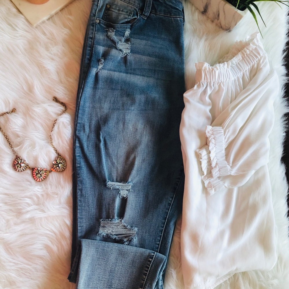 Celebrity Pink: Plus size distressed denim jeans